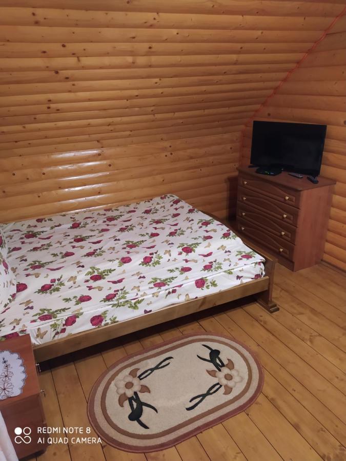 Sadyba Gostynniy Dvir Izki Exterior photo