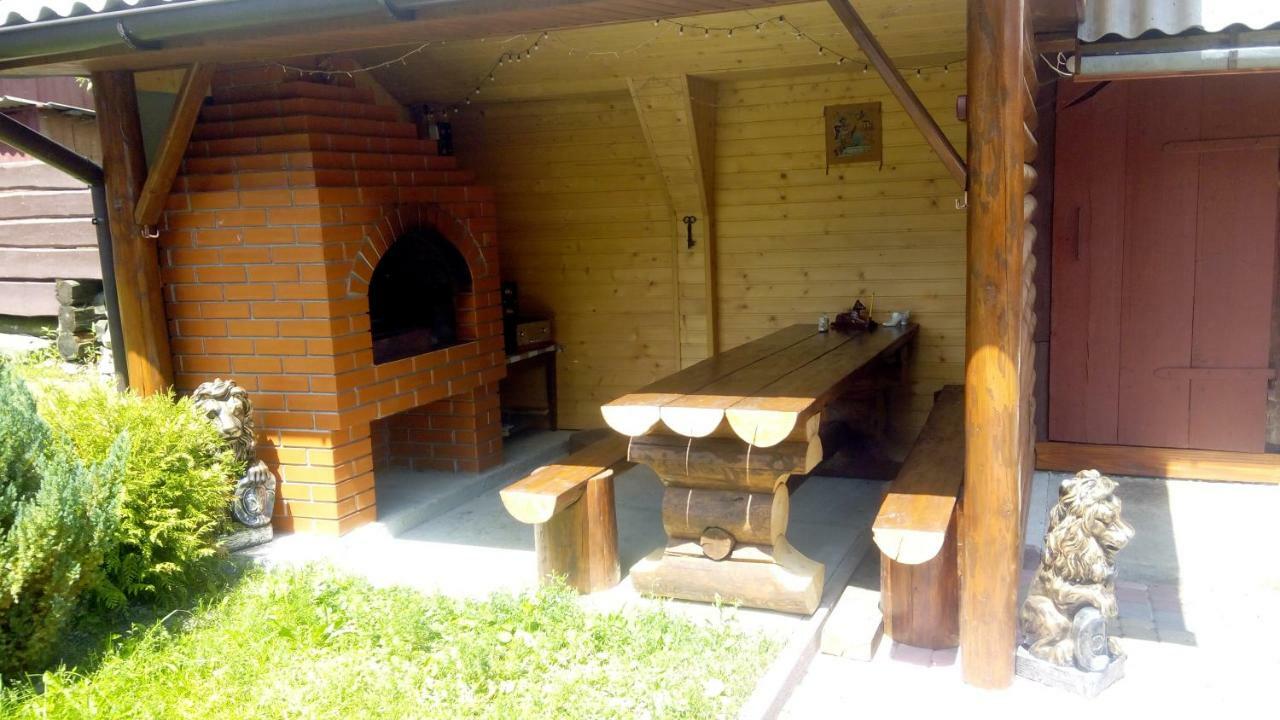 Sadyba Gostynniy Dvir Izki Exterior photo